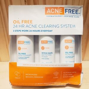 OIL FREE 24 HR ACNE CLEARING SYSTEM! NEVER OPENED!